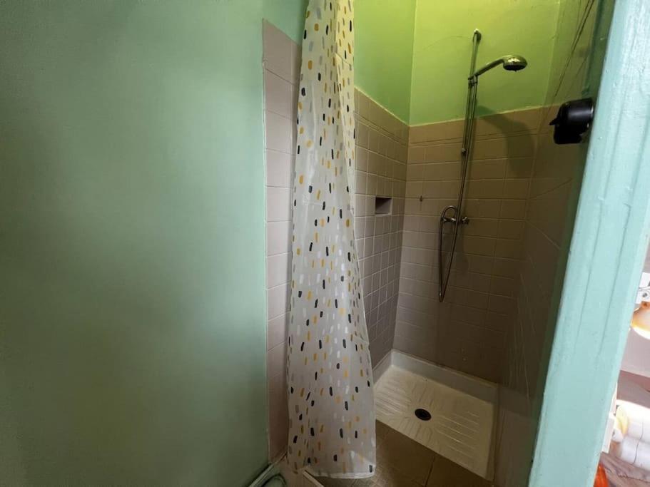 Appartement Le Nid Douillet Rustique Linge Fourni à La Bourboule Extérieur photo